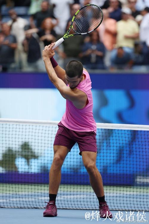 辛纳为何击败阿尔卡拉斯,荣膺ATP最受欢迎球员? 辛纳为何击败阿尔卡拉斯,荣膺ATP最受欢迎球员?